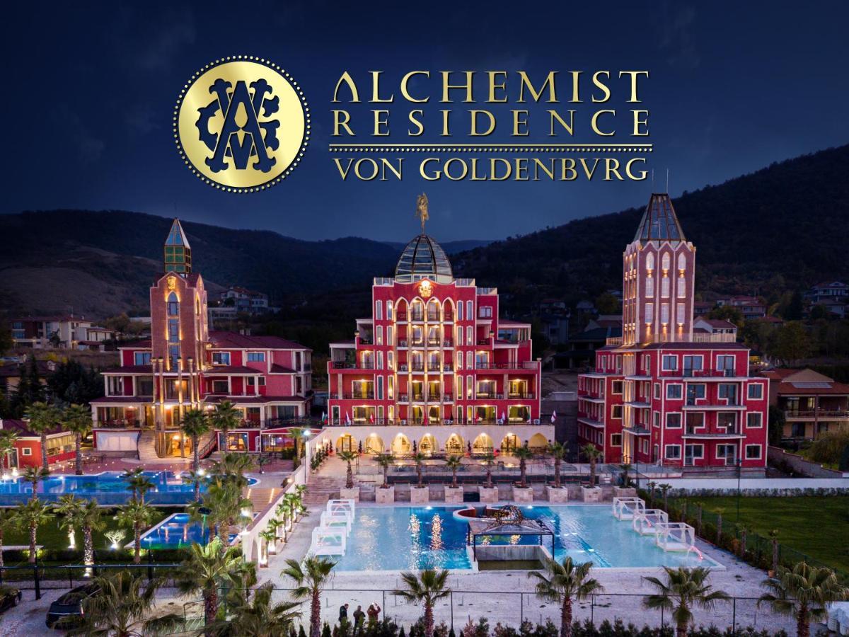 Alchemist Residence Von Goldenburg Belashtitsa Εξωτερικό φωτογραφία