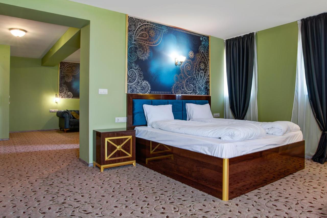Alchemist Residence Von Goldenburg Belashtitsa Εξωτερικό φωτογραφία