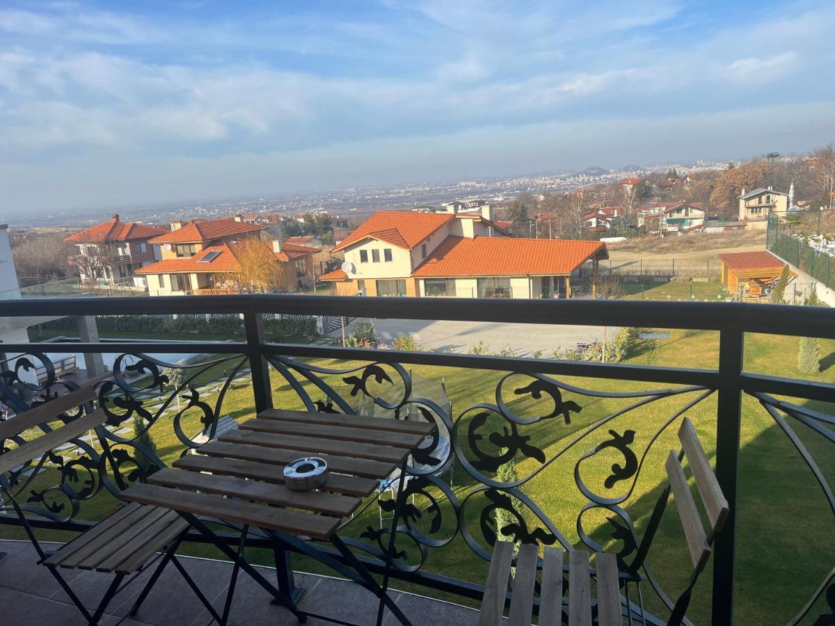 Alchemist Residence Von Goldenburg Belashtitsa Εξωτερικό φωτογραφία