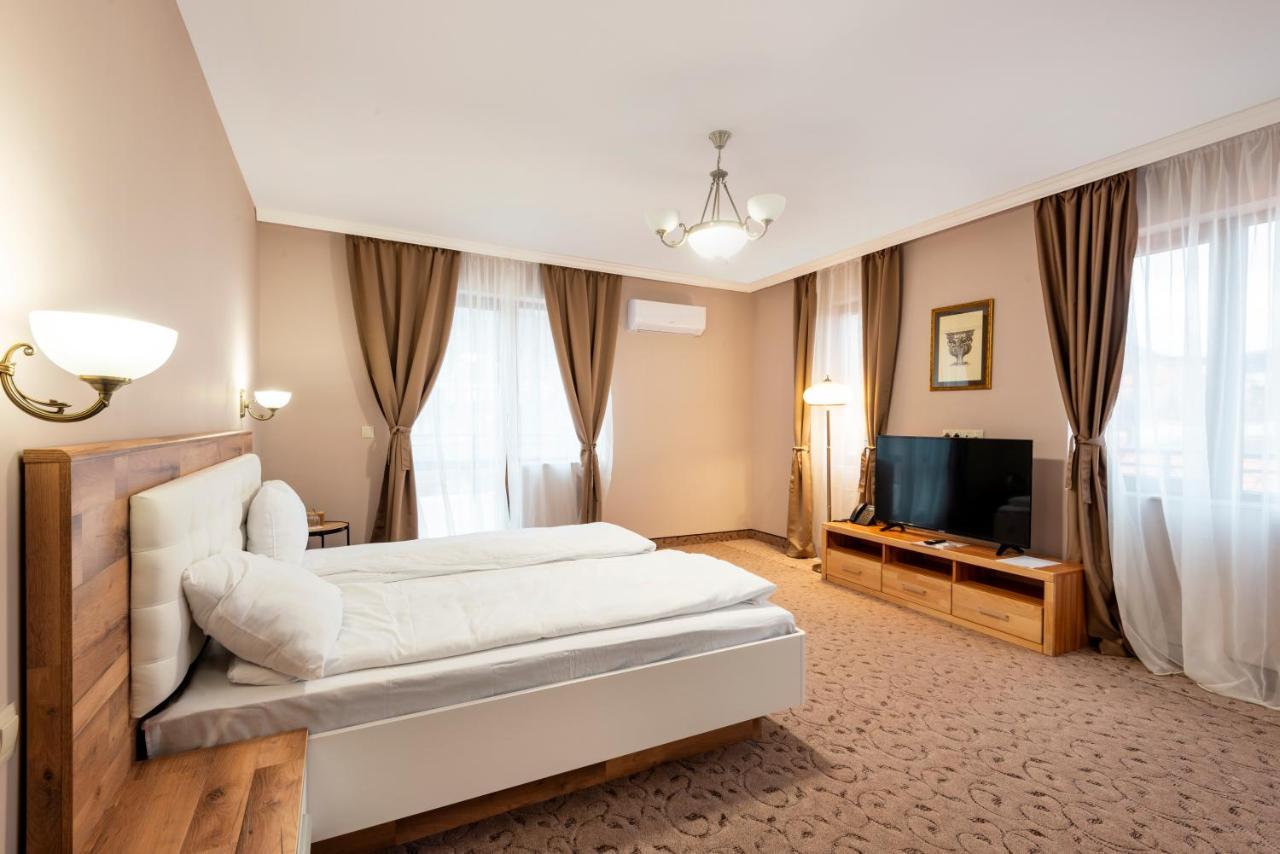 Alchemist Residence Von Goldenburg Belashtitsa Εξωτερικό φωτογραφία