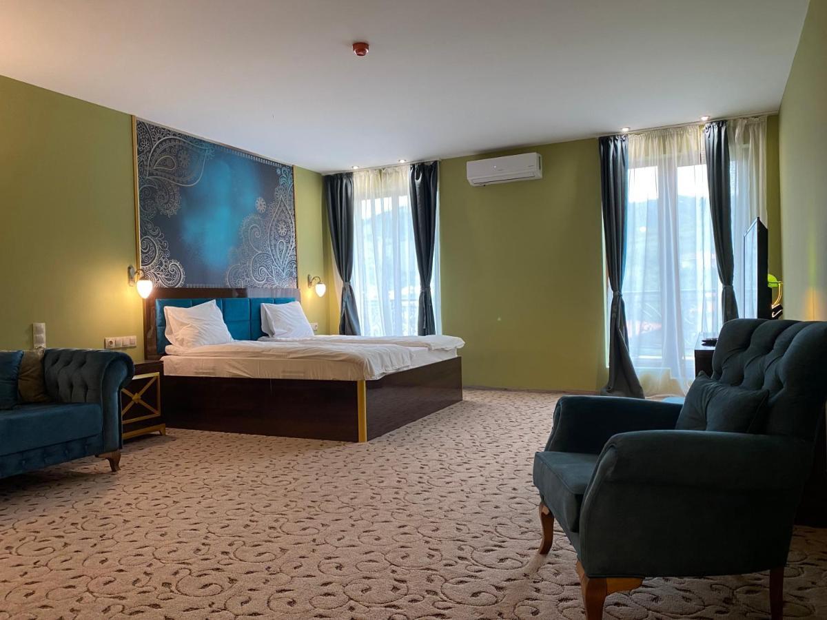 Alchemist Residence Von Goldenburg Belashtitsa Εξωτερικό φωτογραφία