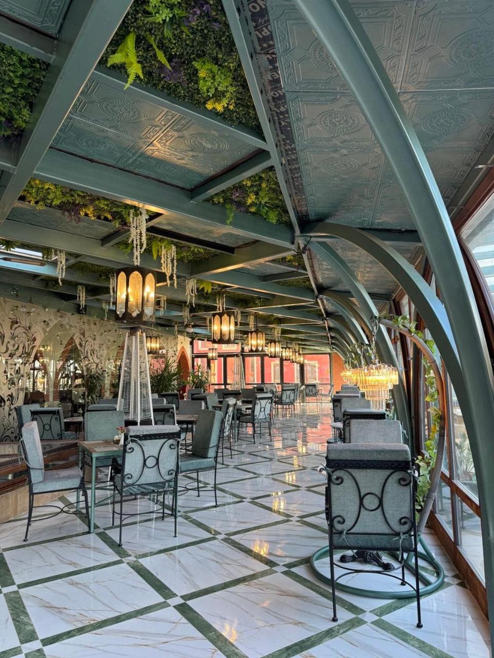 Alchemist Residence Von Goldenburg Belashtitsa Εξωτερικό φωτογραφία